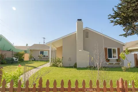 17451 Newland, Huntington Beach, CA 92647