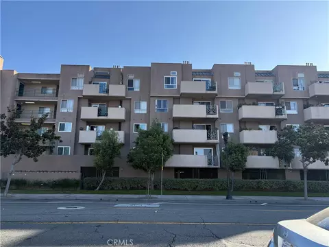 450 E 4th St #107, Santa Ana, CA 92701