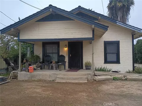 15634 Beechwood Ave, Ivanhoe, CA 93235