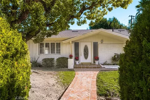 13382 Mount Hood Dr, North Tustin, CA 92705