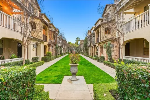 755 S Kroeger St, Anaheim, CA 92805