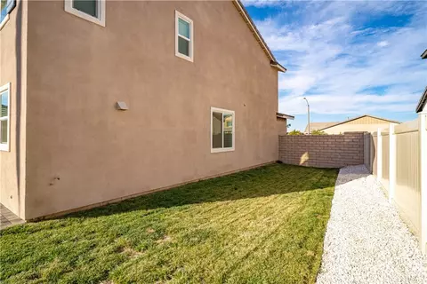Exterior - 30295 Singer Ln, Menifee, CA 92584 photo 7 of 10