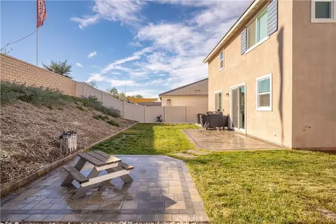 Exterior - 30295 Singer Ln, Menifee, CA 92584 photo 3 of 10