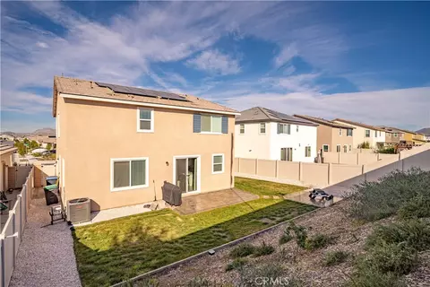 Exterior - 30295 Singer Ln, Menifee, CA 92584 photo 5 of 10