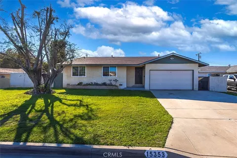 15353 La Barca, La Mirada, CA 90638