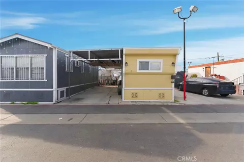 6665 Long Beach Blvd #B23, Long Beach, CA 90805