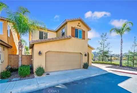 34213 Parkside Dr, Lake Elsinore, CA 92532