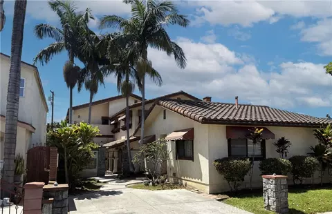246 E Hullett St, Long Beach, CA 90805