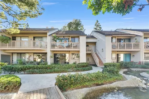 10550 N Lakeside Dr N #E, Garden Grove, CA 92840