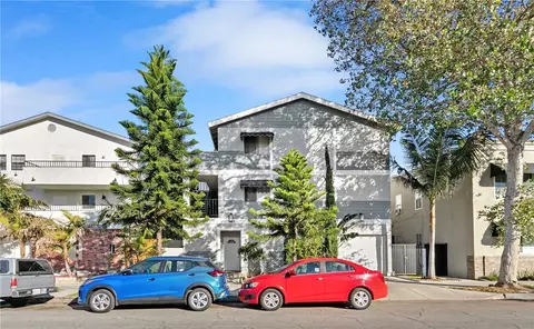 1206 Gladys Ave, Long Beach, CA 90804