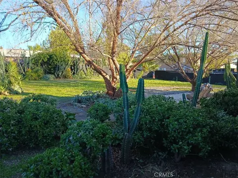 Exterior - 2111 Orange St, Highland, CA 92346 photo 10 of 12