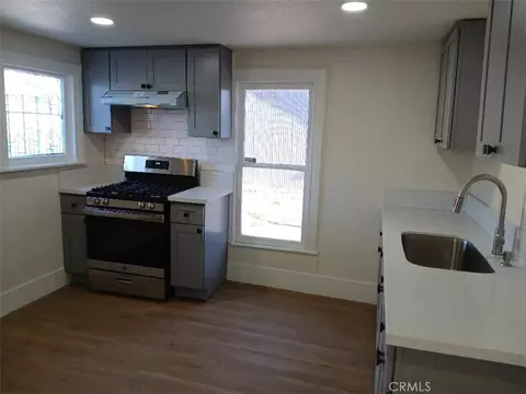 Kitchen - 2111 Orange St, Highland, CA 92346 photo 2 of 4