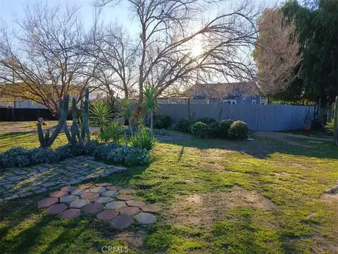 Exterior - 2111 Orange St, Highland, CA 92346 photo 12 of 12
