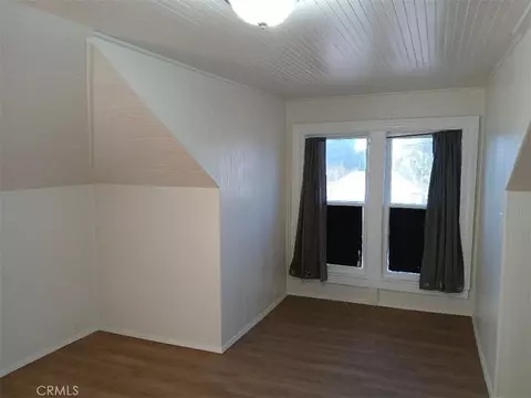 Bedroom - 2111 Orange St, Highland, CA 92346 photo 5 of 7