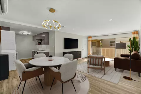 401 W 5th St #3B, Long Beach, CA 90802