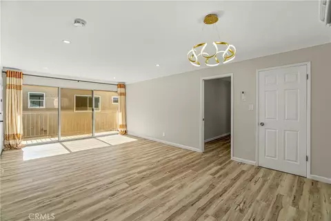 Living - 401 W 5th St #3B, Long Beach, CA 90802 photo 4 of 4