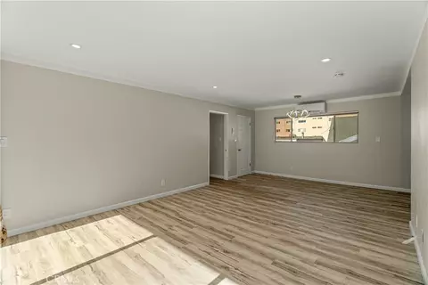 Living - 401 W 5th St #3B, Long Beach, CA 90802 photo 2 of 4