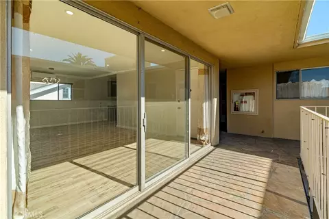 Other - 401 W 5th St #3B, Long Beach, CA 90802 photo 9 of 11