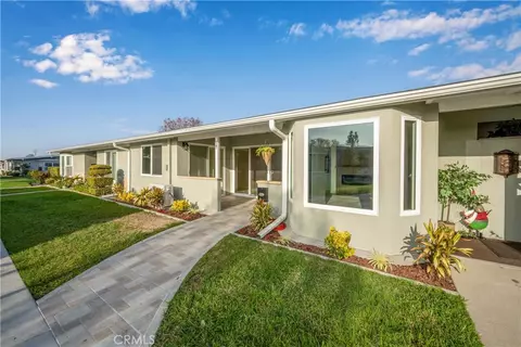 1641 Monterey Rd #18E, Seal Beach, CA 90740