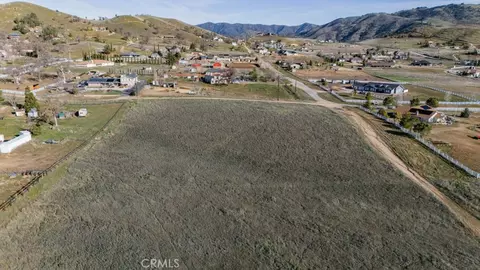 0 Mariposa Ave, Tehachapi, CA 93561 photo 4