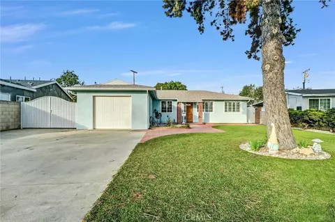 8621 Salish Rd, Garden Grove, CA 92841