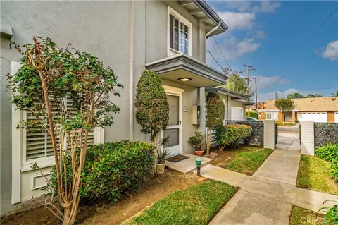 1845 Anaheim Ave #9B, Costa Mesa, CA 92627