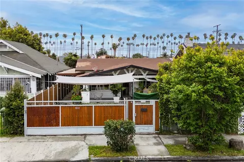 1102 W 53rd St, Los Angeles, CA 90037