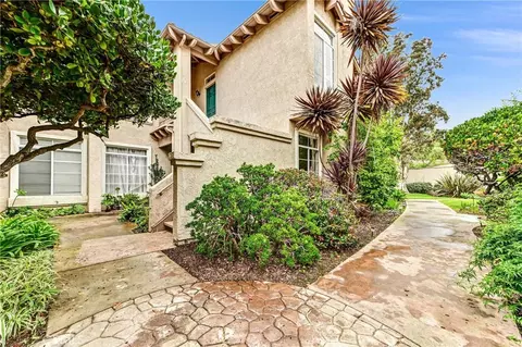 3412 Cameo Dr #22, Oceanside, CA 92056
