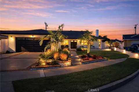 15631 Plymouth, Huntington Beach, CA 92647