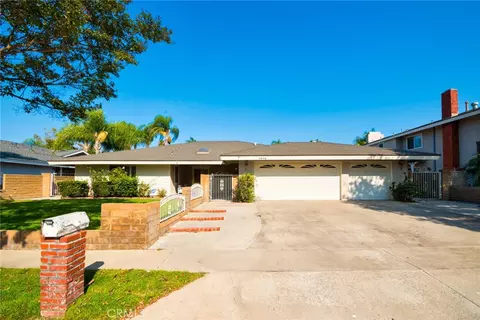 3830 Madonna Dr, Fullerton, CA 92835