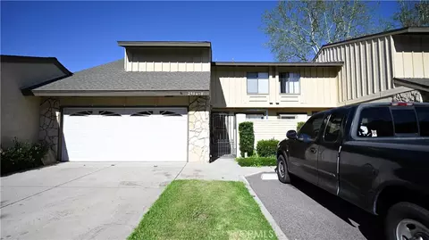 2514 N Tustin #F, Santa Ana, CA 92705
