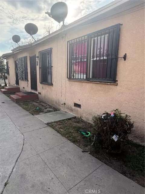 1631 E Saunders, Compton, CA 90221 photo 2