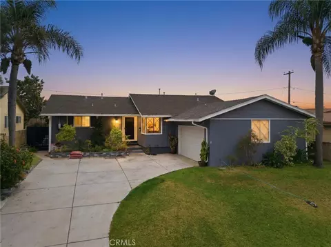 15044 La Capelle, La Mirada, CA 90638