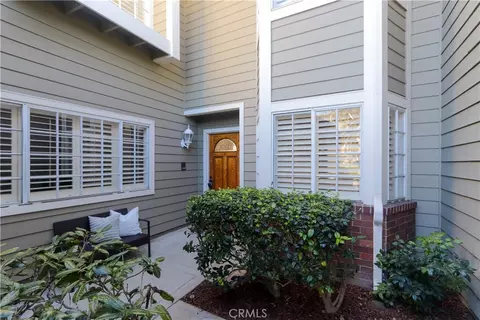 651 Wakefield Ct #102, Long Beach, CA 90803