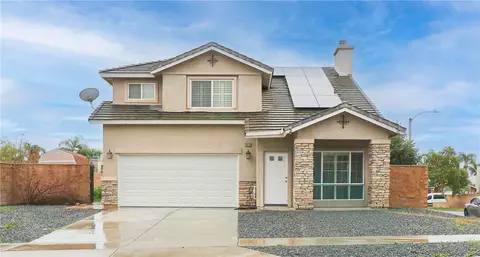 18215 Grove Pl, Fontana, CA 92336