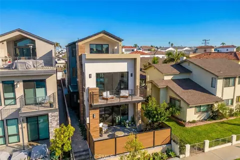 603 Delaware St, Huntington Beach, CA 92648