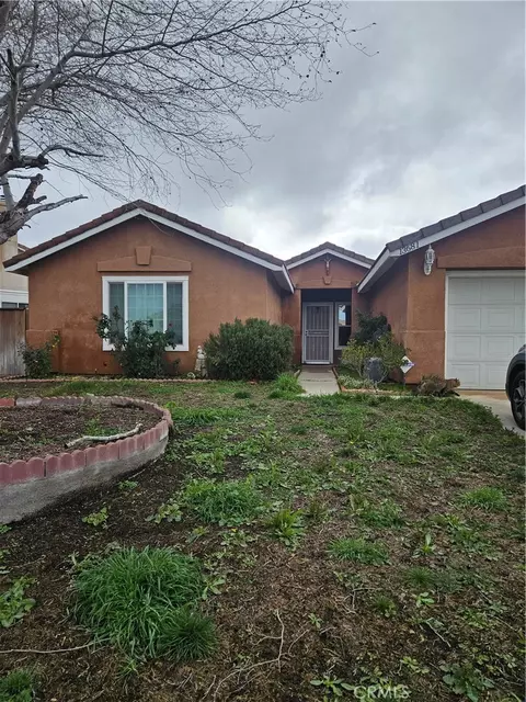 13681 W Nolina, Hesperia, CA 92344