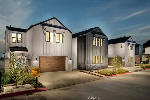 18021 Hazel Ct, Fountain Valley, CA 92708