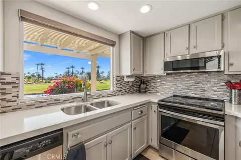 41650 Kansas, Palm Desert, CA 92211