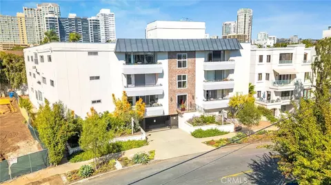 10725 Ohio Ave #301, Los Angeles, CA 90024