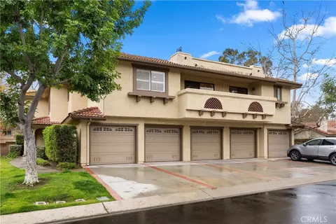 25214 Tanoak Ln, Lake Forest, CA 92630