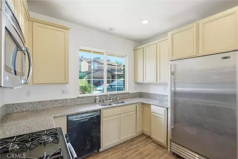 Kitchen - 9660 Pine Orchard St, Pacoima, CA 91331 photo 2 of 2
