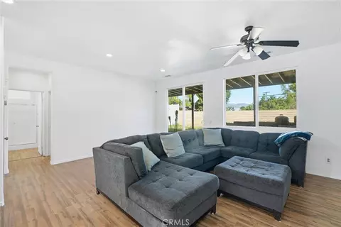 Living - 9660 Pine Orchard St, Pacoima, CA 91331 photo 1 of 1