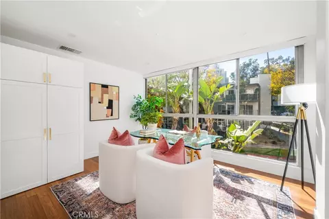 1400 N Sweetzer Ave #102, West Hollywood, CA 90069