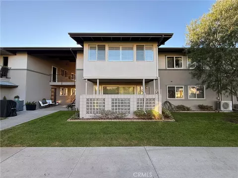 1811 Saint John Rd #41E, Seal Beach, CA 90740