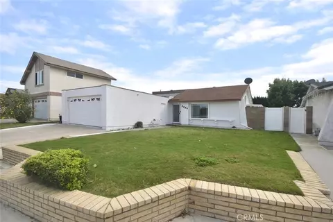 6056 Palau, Cypress, CA 90630