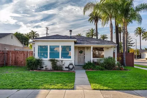 2289 Golden Avenue Ave, Long Beach, CA 90806