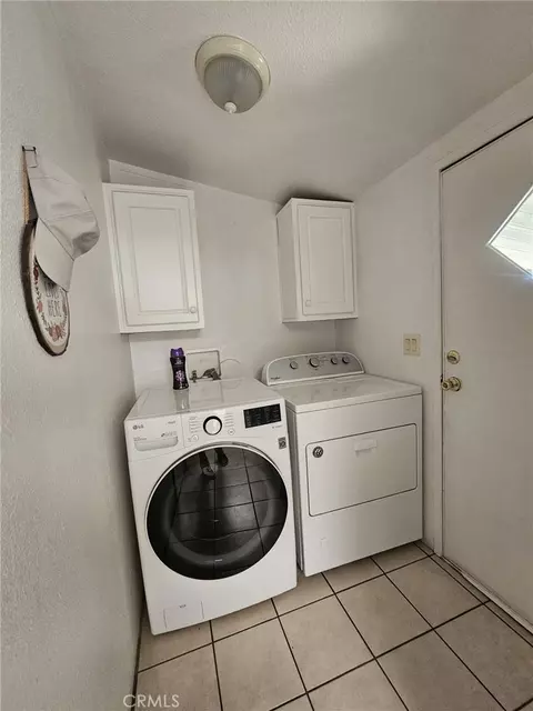 16600 Downey Ave #27, Paramount, CA 90723 photo 5