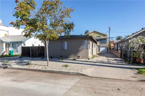 1056 Junipero, Long Beach, CA 90804
