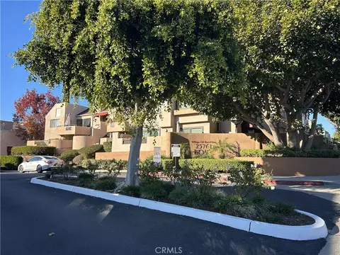 25761 Le Parc #5, Lake Forest, CA 92630